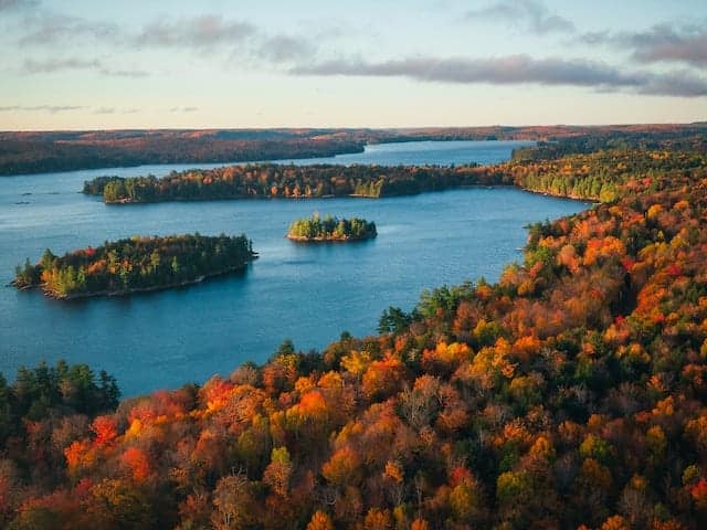 prefab-cabins-for-sale-Ontario-beautiful-landscape-depiction